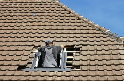 Pose de velux - Rouxmesnil-Bouteilles